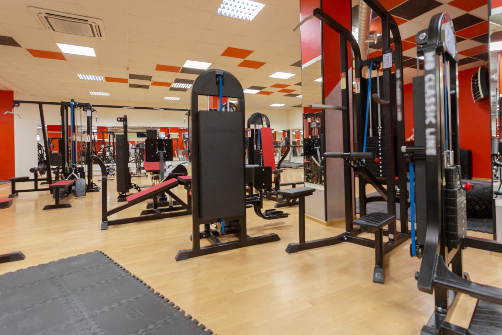 Fitness and wellness facility cleaning in Minneapolis and Saint Paul | VSP Commercial Cleaning
